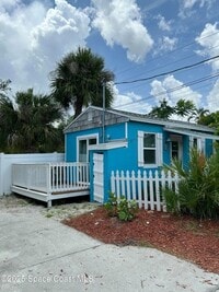 Building Photo - 2179 Pineapple Ave