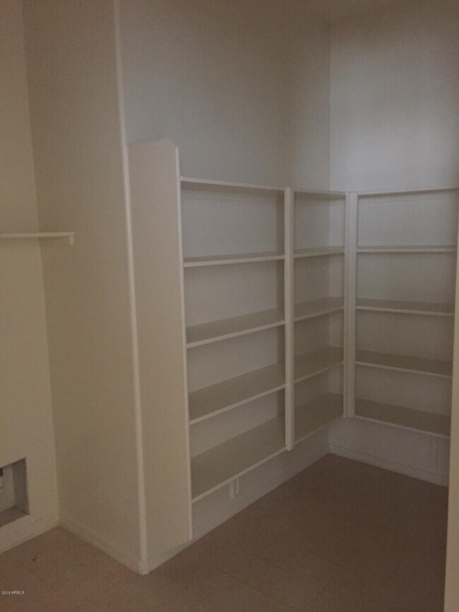 Building Photo - 8353 W Carol Ave