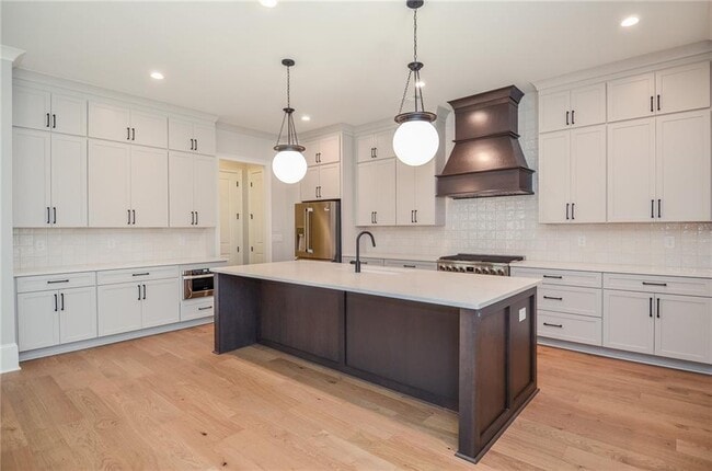 Building Photo - 3963 Enclave Wy