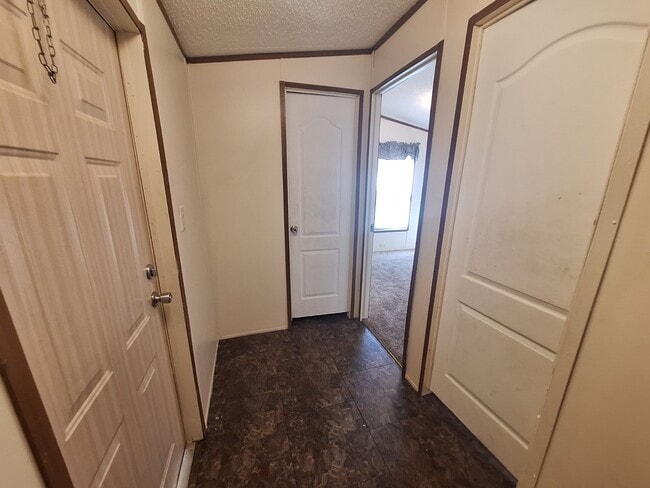 Building Photo - 1134 Kelly Dr