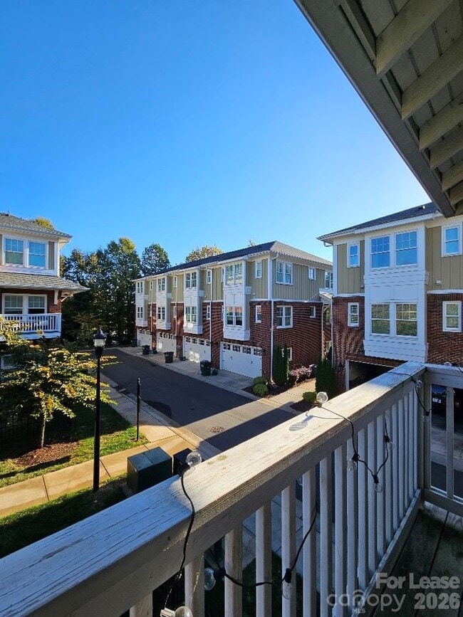 Building Photo - 1202 Macomb Pl