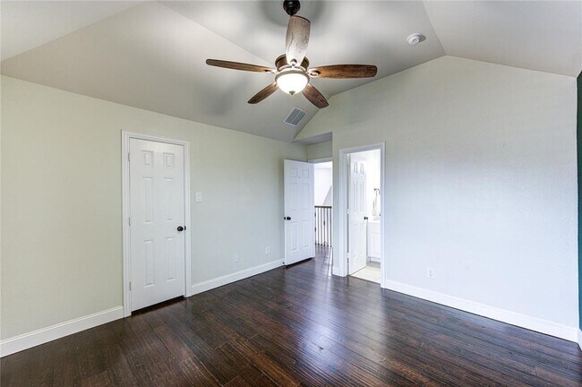 Building Photo - 27818 Pinpoint Crossing Dr