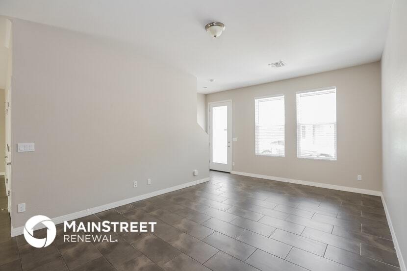 Building Photo - 2000 N 36th St