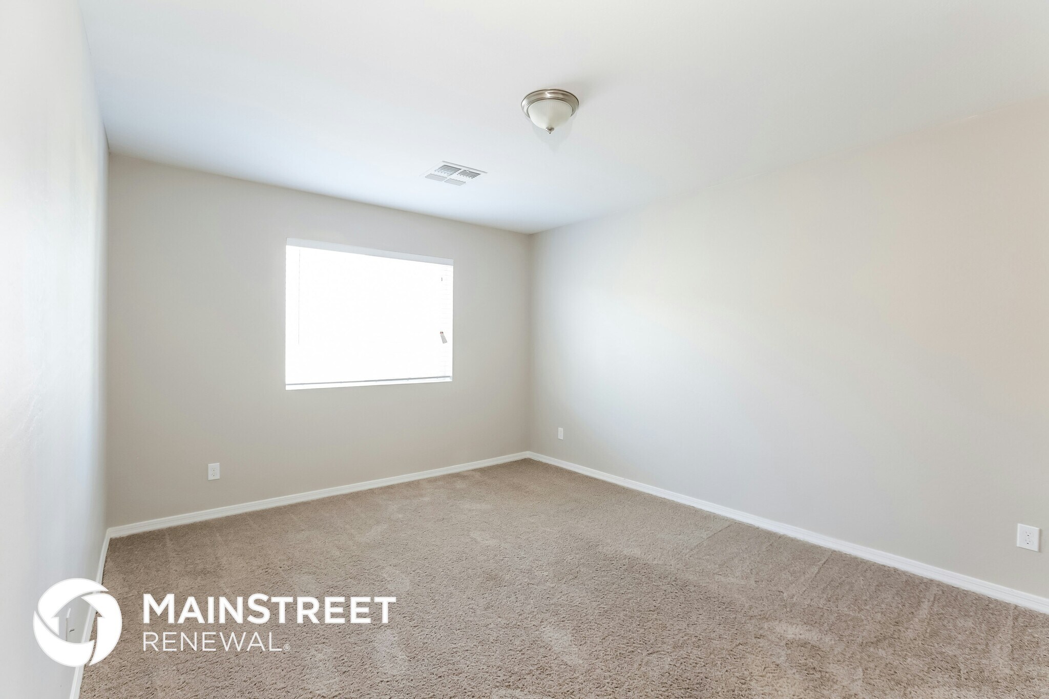 Building Photo - 2000 N 36th St