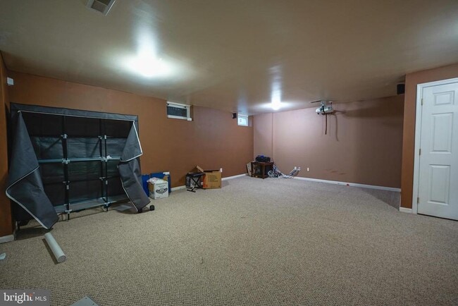 Building Photo - 443 Tuvira Ln