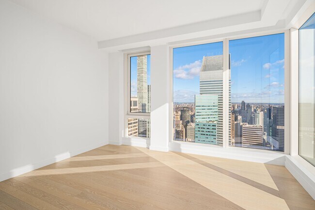 Building Photo - 138 E 50th St