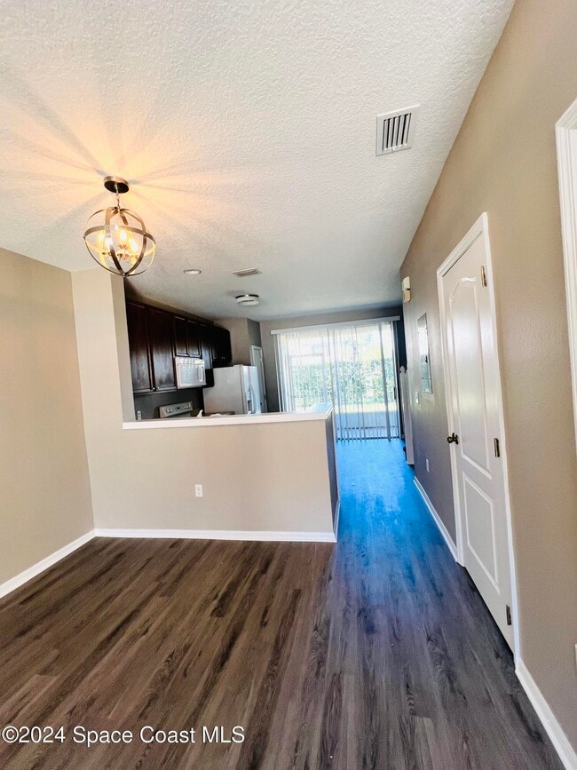 Building Photo - 1368 Hampton Park Ln