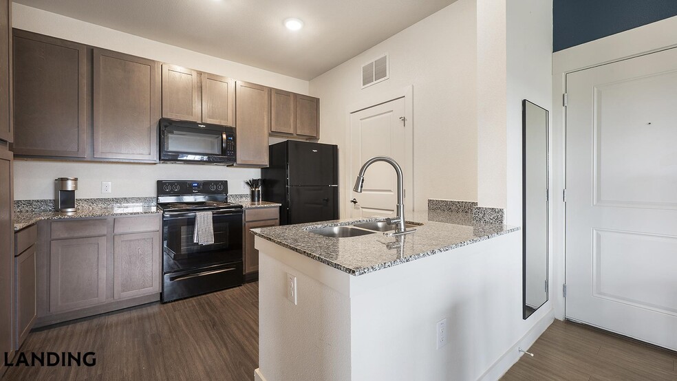 Building Photo - 2115 Windsor Blvd