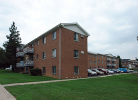 Building Photo - Executive Apartments