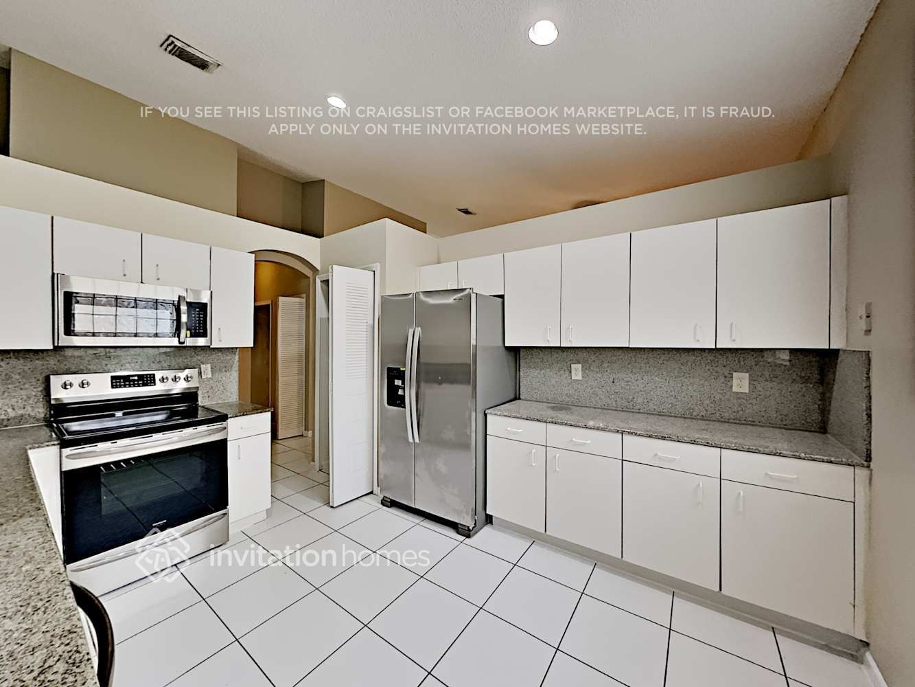 Building Photo - 1495 SW 105th Ave