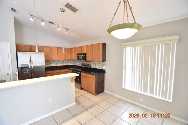 Building Photo - 2521 Clareside Dr