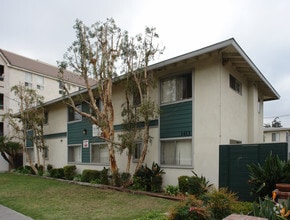 Building Photo - 1413 N Spurgeon St