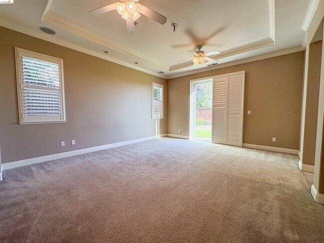Building Photo - 2497 Winged Foot Rd