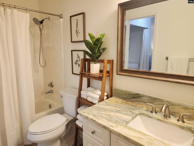 Building Photo - 900 Taylor St