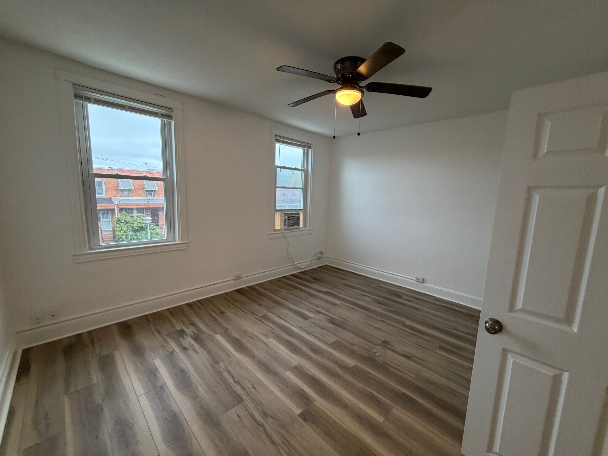 Building Photo - 357 Folcroft St