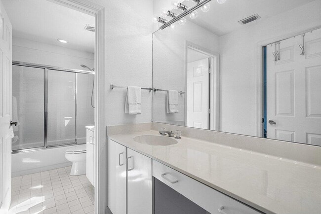 Building Photo - 17099 Ryton Ln