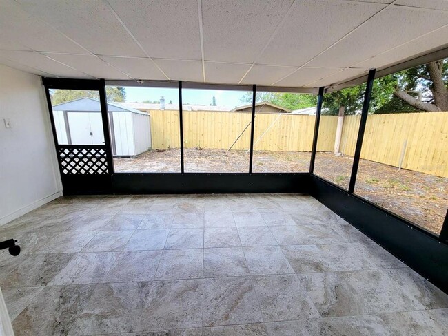 Building Photo - 5622 63rd Way N