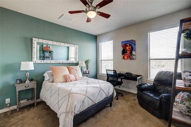 Building Photo - 2101 Rivers Edge Way
