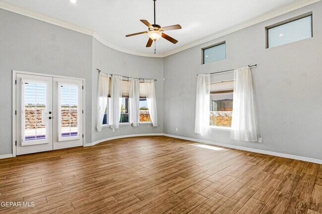 Building Photo - 5457 Pedro Lucero Dr