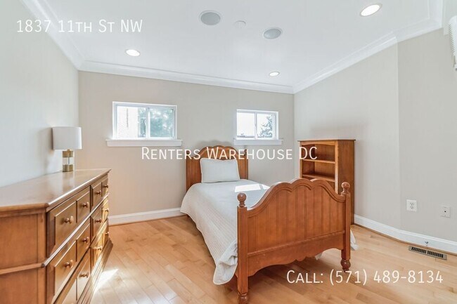 Building Photo - 1837 11th St NW