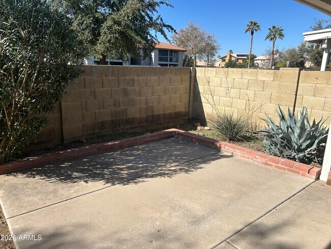 Building Photo - 17236 N 1st Pl