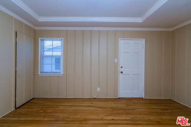 Building Photo - 6353 W 82nd St