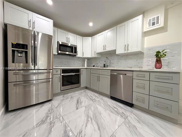 Building Photo - 6110 Coral Wy