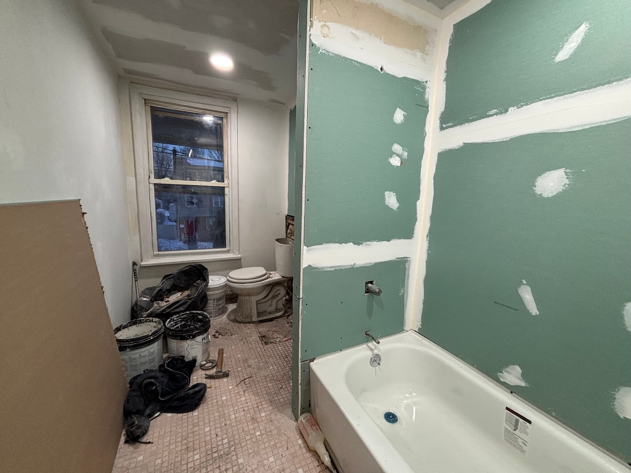 Bathroom - 318 E 1st Ave