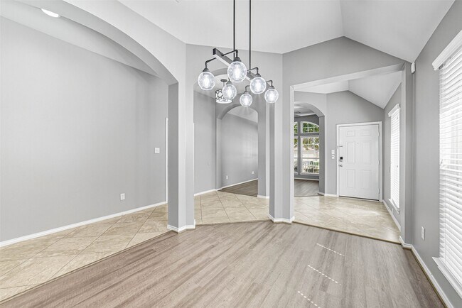 Building Photo - 27119 Postwood Manor Ct