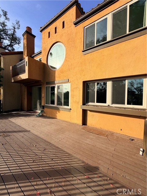 Building Photo - 705 Bay Hill Dr