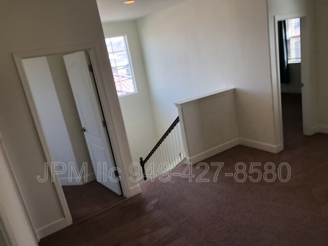 Building Photo - 10643 Foxberry Park Dr