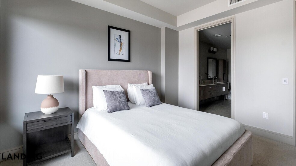 Building Photo - 1414 Wood Hollow Dr