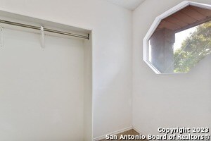 Building Photo - 10515 Talon Point