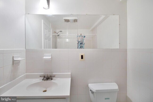 Building Photo - 13920 Wagon Way