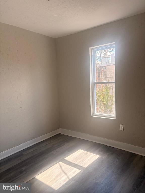 Building Photo - 2311 E Lafayette Ave