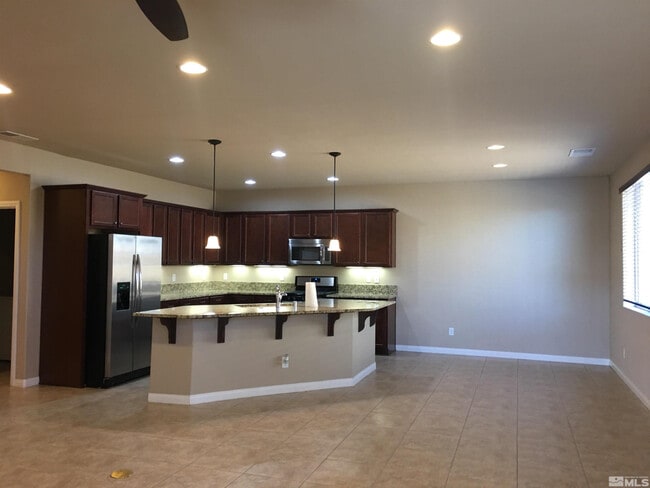 Building Photo - 522 San Carlos Dr