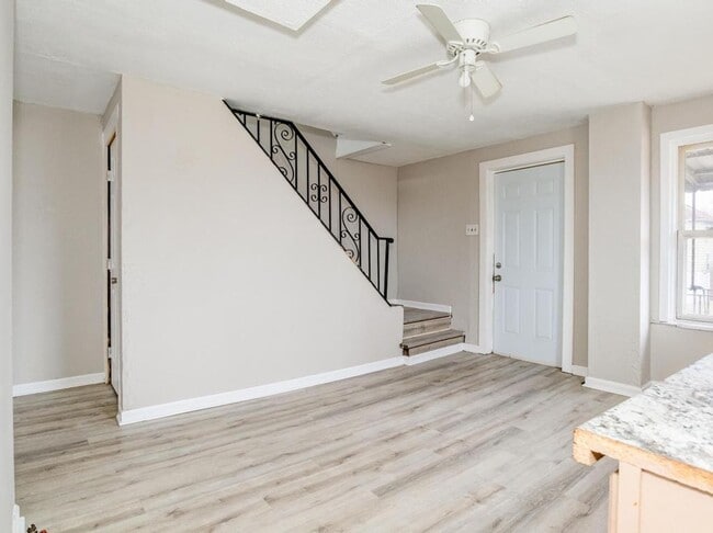 Building Photo - 3 Bedroom Home in Aliquippa