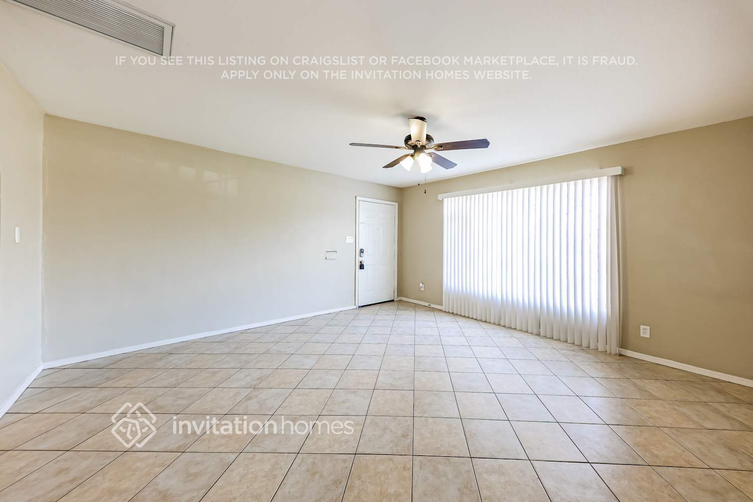 Building Photo - 3735 W Rose Ln