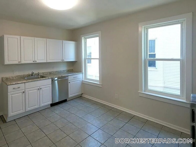 Primary Photo - 154 Stanwood St