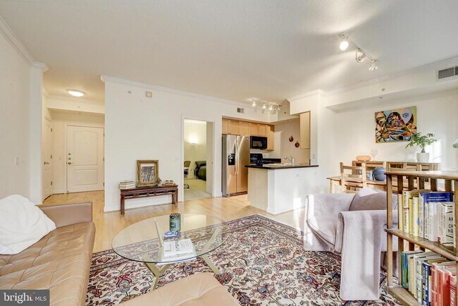 Building Photo - 1441 Rhode Island Ave NW