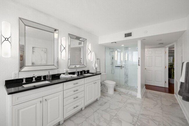 Building Photo - 3301 Bayshore Blvd