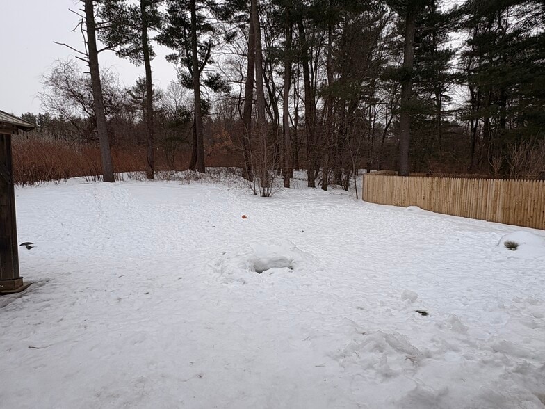 Building Photo - 104 Cottage Rd