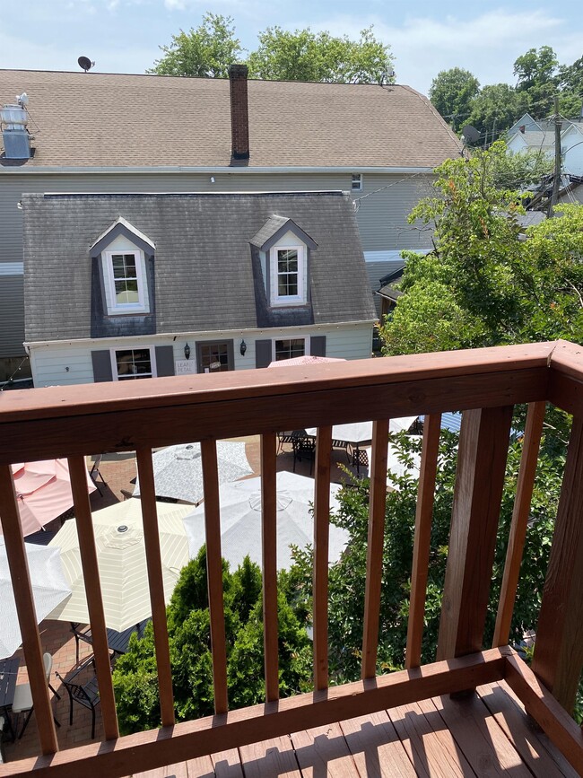 Building Photo - 199 Union St