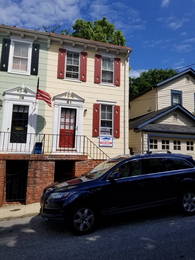 Building Photo - 81 Conduit St