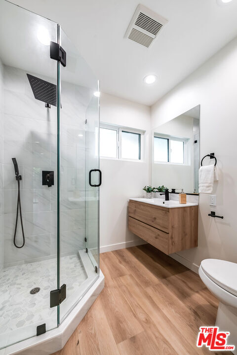 Building Photo - 16517 Hartsook St