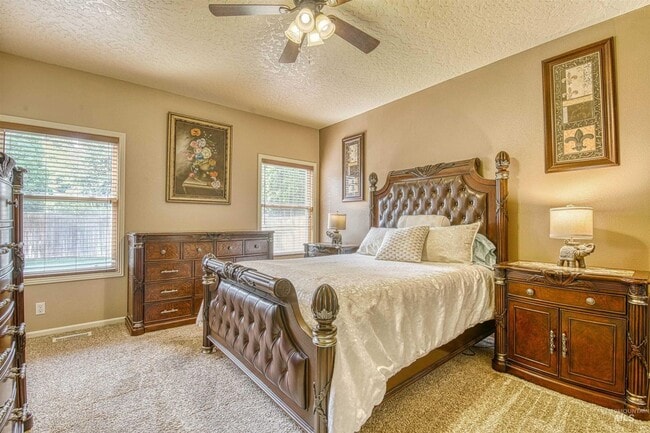 Building Photo - 3-Bedroom Home with Office in Prime Boise ...