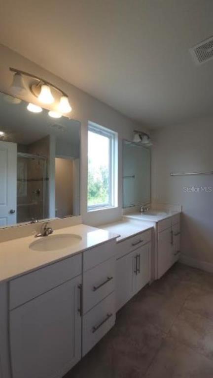 Building Photo - 10545 Gliding Eagle Wy