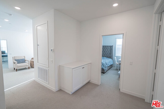 Building Photo - 27081 Amber Sky Wy
