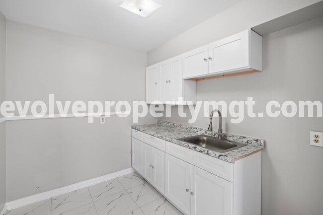 Building Photo - 4311 Judy Cove