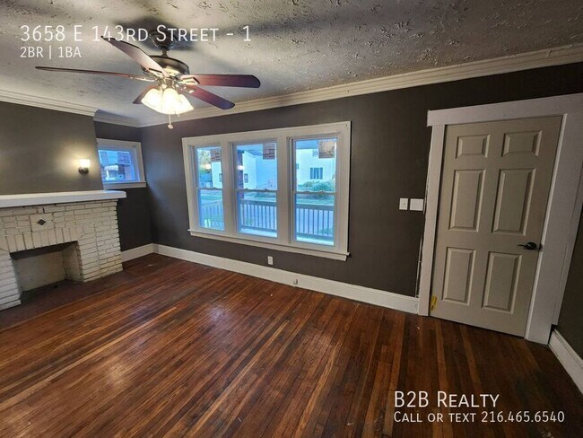 Building Photo - 3658 E 143rd St